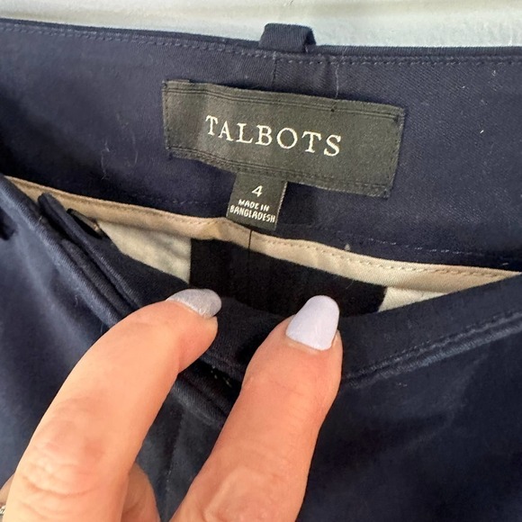 TALBOTS Bermuda Shorts Size 4 - Picture 4 of 6